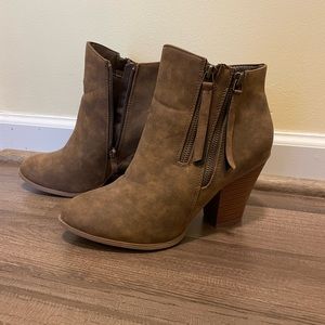 Women’s Brown Booties